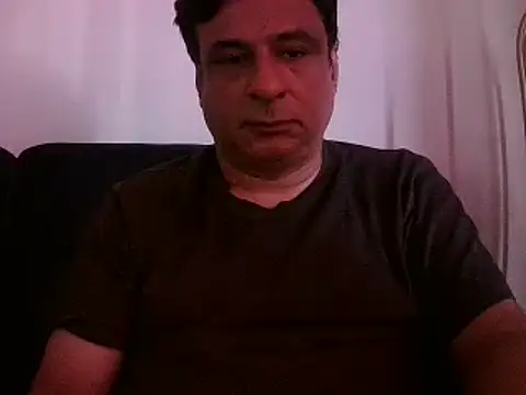 Snapshot of desipapaxxx chatting on 03.12.25 desipapaxxx online show from 03.12.25