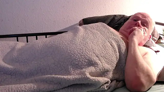 Vandrino online show from 01.22.25