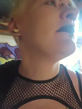 Snapshot of PinkTheHawk chatting on 10.25.25 PinkTheHawk online show from 10.25.25