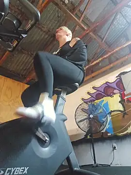 Snapshot of PinkTheHawk chatting on 10.30.25 PinkTheHawk online show from 10.30.25