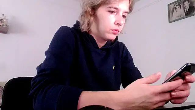 SexxyLety online show from 12.04.25