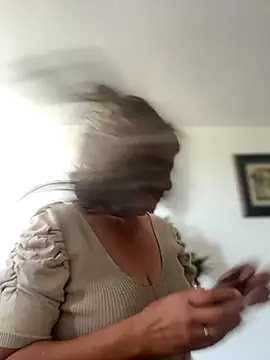 emma tour online show from 11.25.25