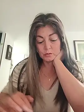 emma tour online show from 04.15.26