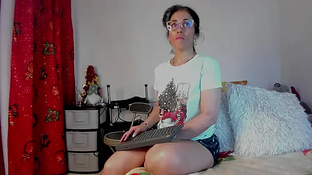 girasol walton online show from 12.26.24