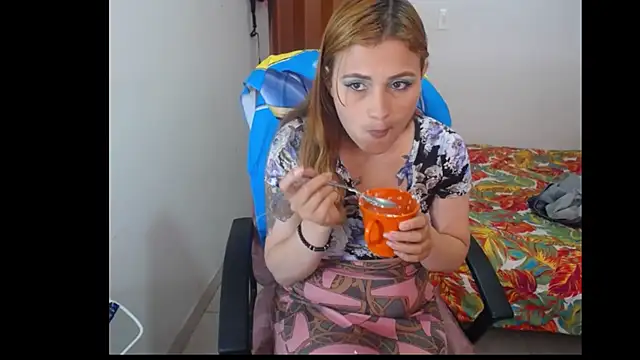 Mia davis01 online show from 01.31.25