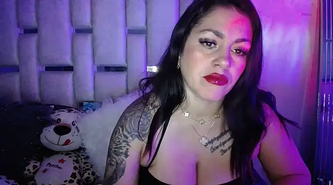 chelaqueen  online show from 01.08.25