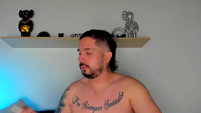 camilo restrepo21 online show from 12.24.24
