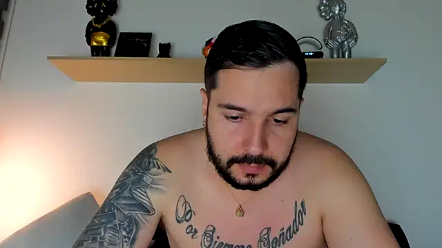camilo restrepo21 online show from 01.08.25