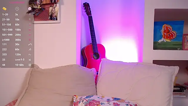 Snapshot of lailypink chatting on 09.25.25 lailypink online show from 09.25.25