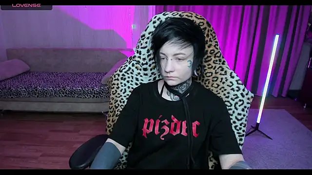 acid trip1l online show from 02.10.25