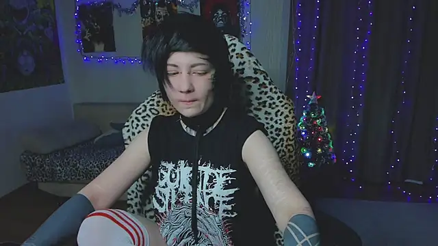 Snapshot of acid_trip1l chatting on 12.21.25 acid trip1l online show from 12.21.25