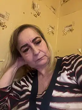 Irina2909xh online show from 02.07.25