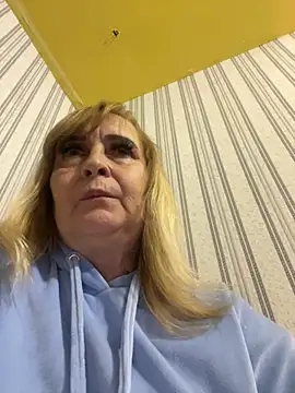 Irina2909xh online show from 10.20.25