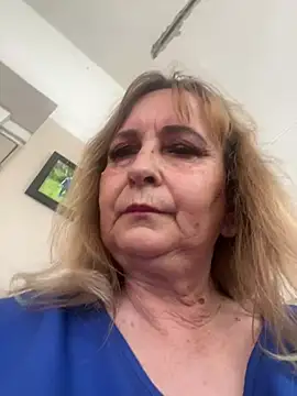 Snapshot of Irina2909@xh chatting on 06.29.26 Irina2909xh online show from 06.29.26