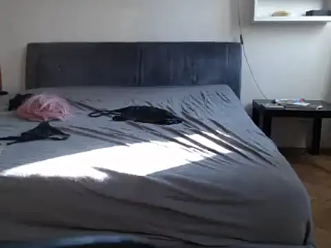 Snapshot of daviixx chatting on 02.20.25 daviixx online show from 02.20.25