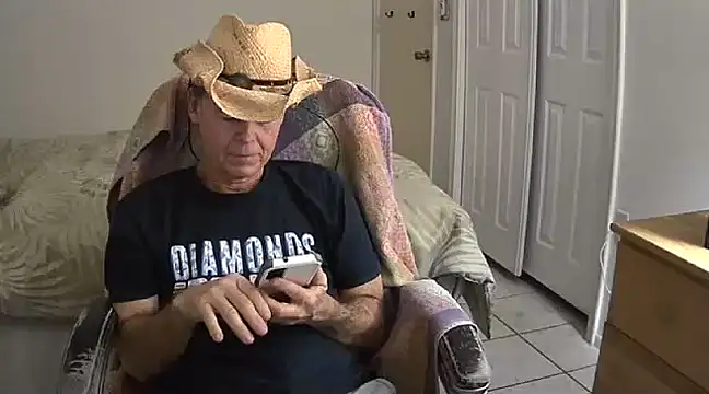 nakeedcowboi65 online show from 01.15.25