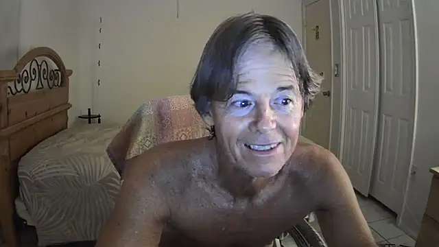 nakeedcowboi65 online show from 05.06.26