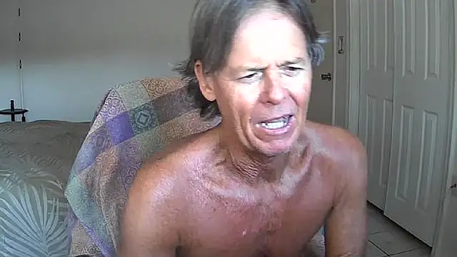 nakeedcowboi65 online show from 05.15.26