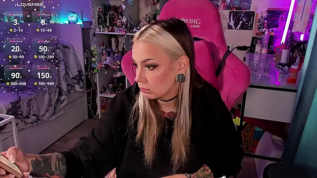 ChloeKohaku online show from 09.23.25