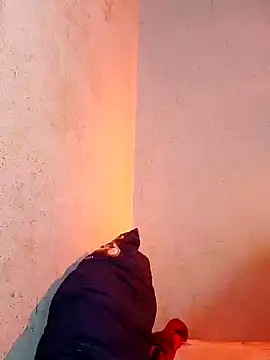 QueenSoreal online show from 02.10.25