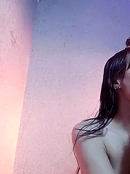 QueenSoreal online show from 03.07.25