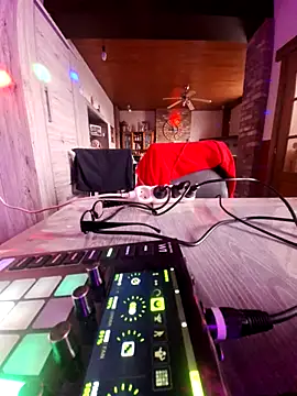 neegrr online show from 02.18.26