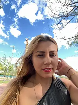 Snapshot of Brittanyrosexx chatting on 10.24.25 Brittanyrosexx online show from 10.24.25