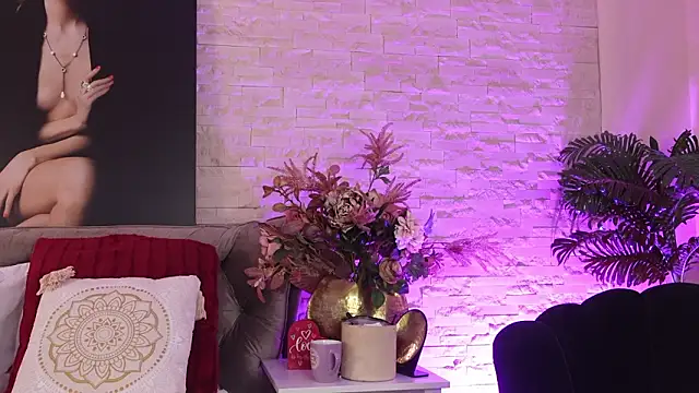 Snapshot of FeliciaKrige chatting on 02.18.26 FeliciaKrige online show from 02.18.26