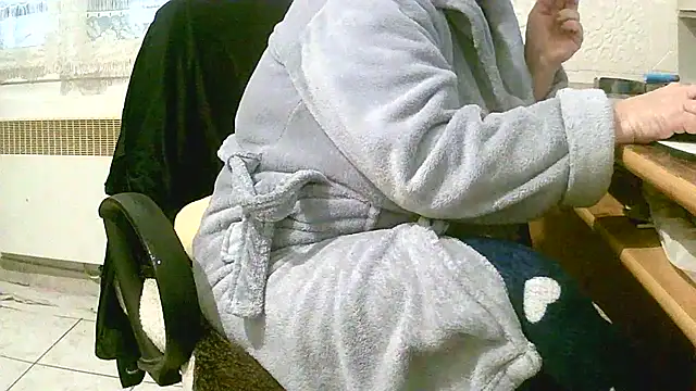 Snapshot of douceur63 chatting on 01.06.26 douceur63 online show from 01.06.26