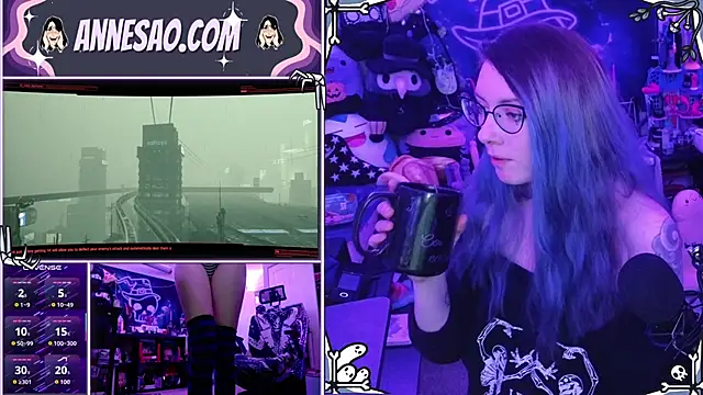 Snapshot of AnneSao chatting on 09.24.25 AnneSao online show from 09.24.25