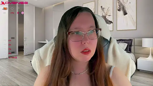 Victoria Romans online show from 09.29.25