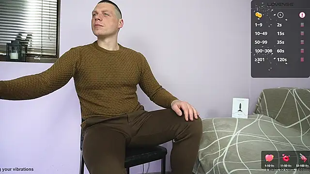 Snapshot of alexandrblatenn chatting on 02.10.25 alexandrblatenn online show from 02.10.25