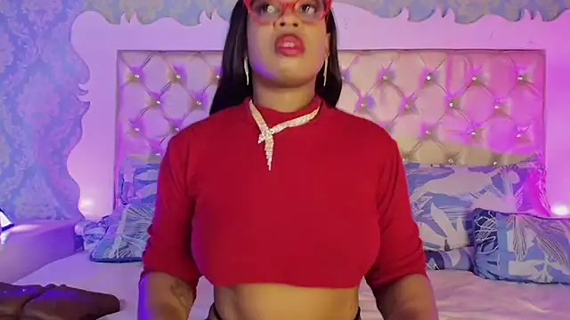 Snapshot of CaseyMoon chatting on 01.14.26 CaseyMoon online show from 01.14.26