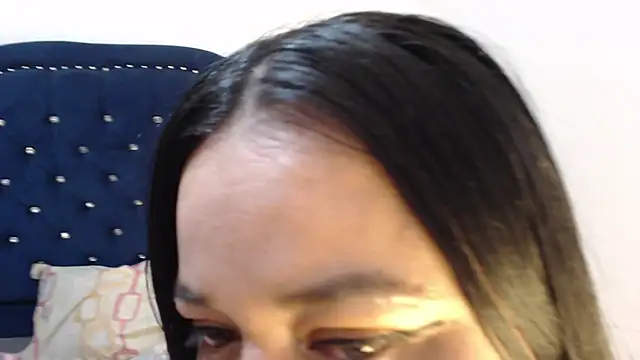 Snapshot of Danna_chubby chatting on 09.26.25 Danna chubby online show from 09.26.25