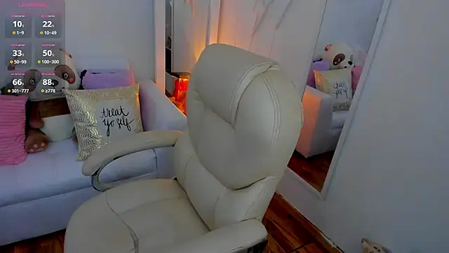 zobe love online show from 01.28.25