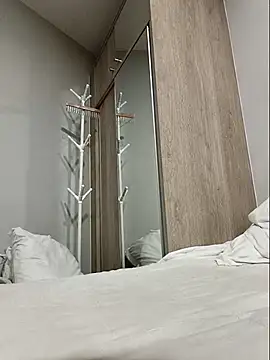 sara kimoo online show from 11.22.25