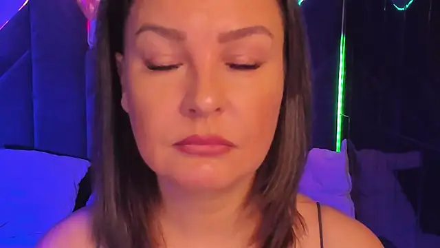 MilenaMellow online show from 10.16.25