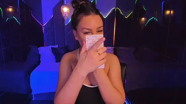 MilenaMellow online show from 11.13.25