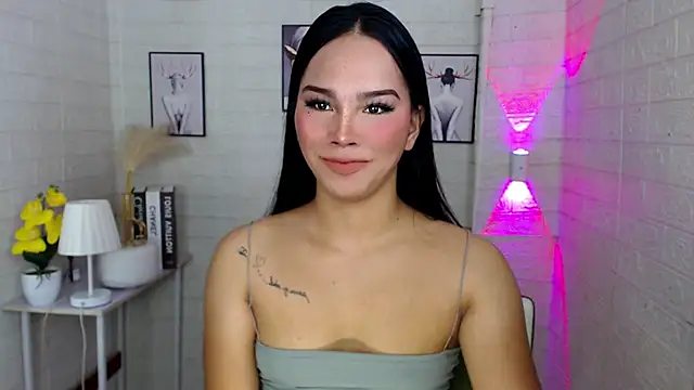 urnaughtydolly69 online show from 10.21.25