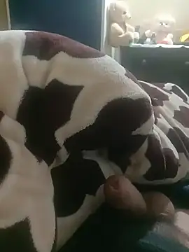 Snapshot of nachbaliye chatting on 10.22.25 nachbaliye online show from 10.22.25