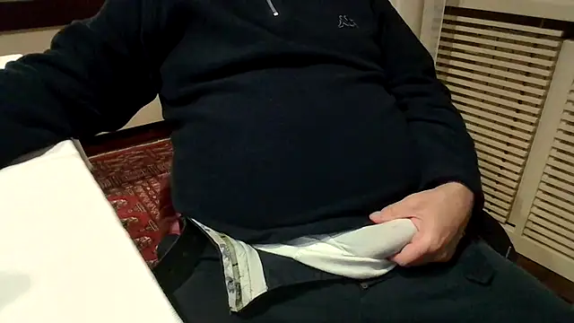 polloiw online show from 04.08.26