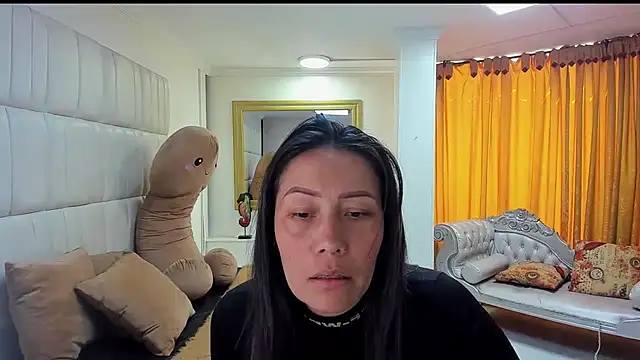 gaby trent online show from 12.04.24