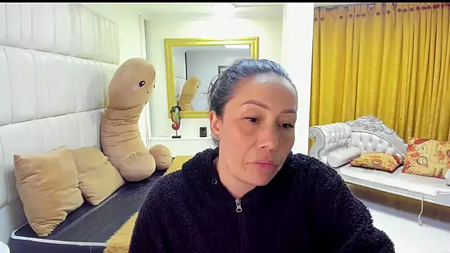 gaby trent online show from 12.06.24