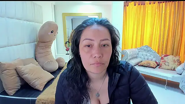 gaby trent online show from 12.10.24