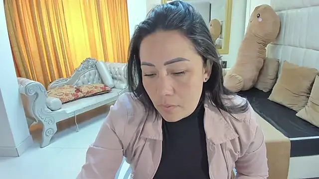 gaby trent online show from 10.24.25