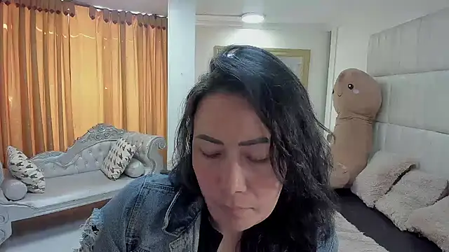 gaby trent online show from 02.10.26