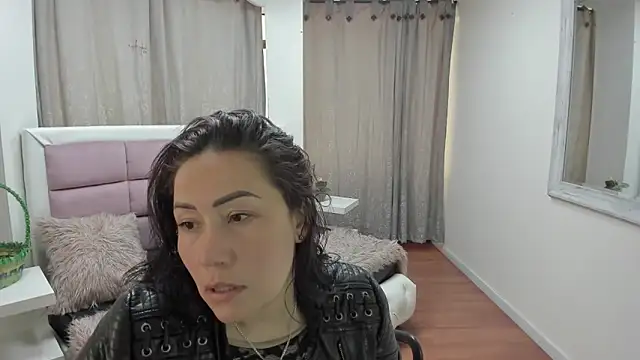 gaby trent online show from 05.25.26