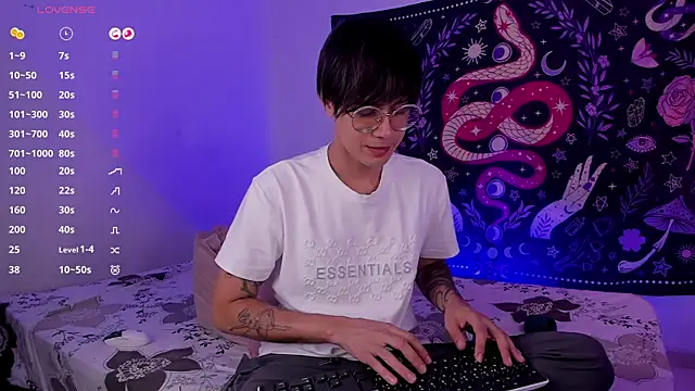 LeaneSeb online show from 01.28.25