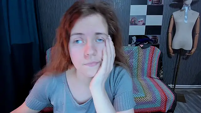 Snapshot of pa1e_pr1ncess chatting on 11.01.25 pa1e pr1ncess online show from 11.01.25