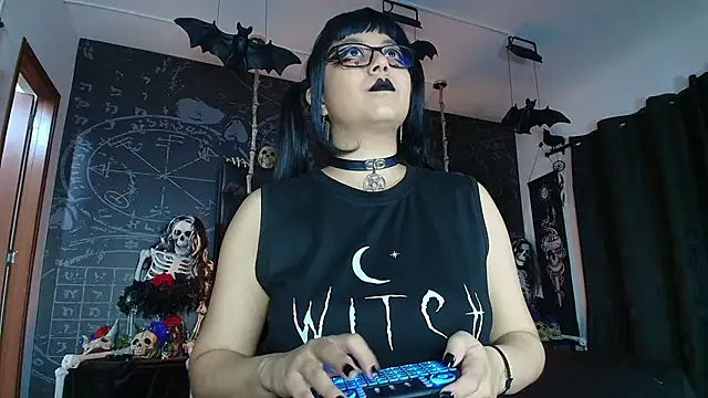 Snapshot of AlexHoe_ chatting on 02.20.26 AlexHoe online show from 02.20.26